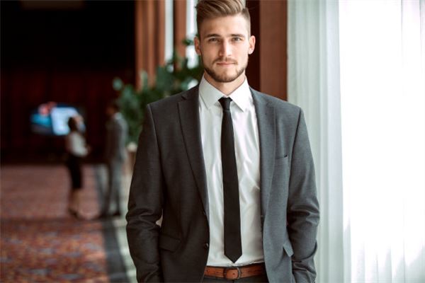 姓名五行分析_周覓柔