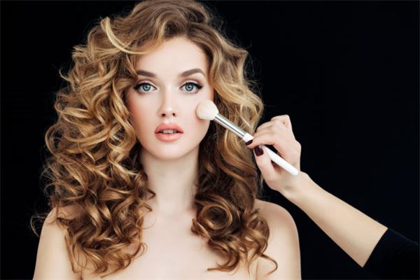 路永佳的姓名打分結(jié)果_路永佳五行分析