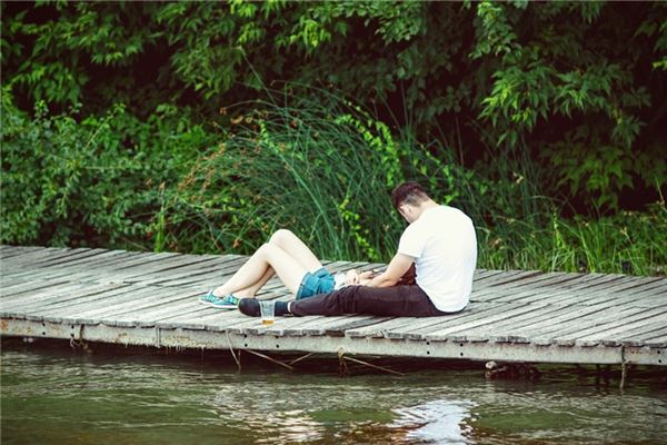 寶寶取名_詩(shī)經(jīng)中的女孩小名疊字