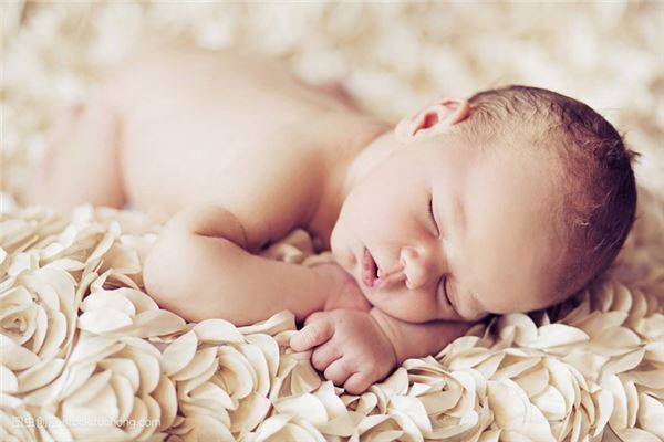 寶寶怎么取名_借用古今詩詞為寶寶起一個創意好名