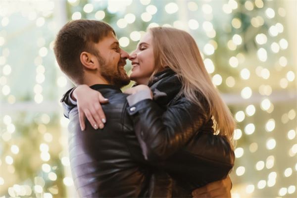 徐綺雯的姓名打分結果_徐綺雯五行分析