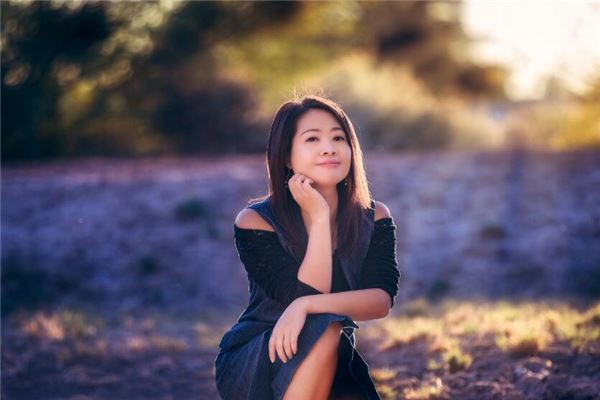 專業取名_李茉莉