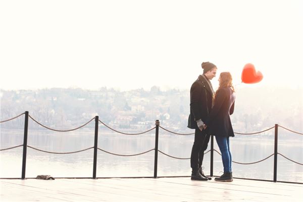 五格起名:吳天媛