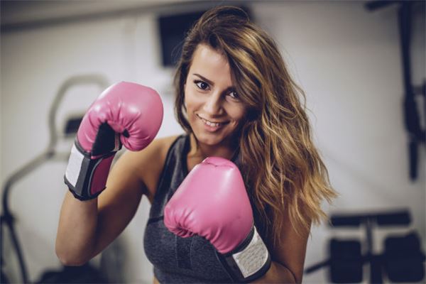 錢雄飛的姓名打分結果_錢雄飛五行分析